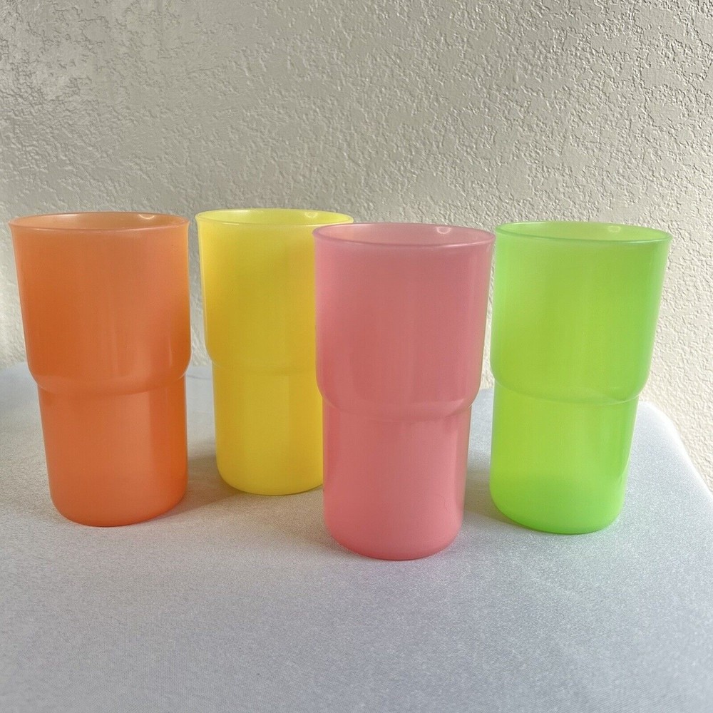 Tupperware 12oz Tabletop Stackable Tumblers Set of 4 Vtg G 2412B-3 Pink Green